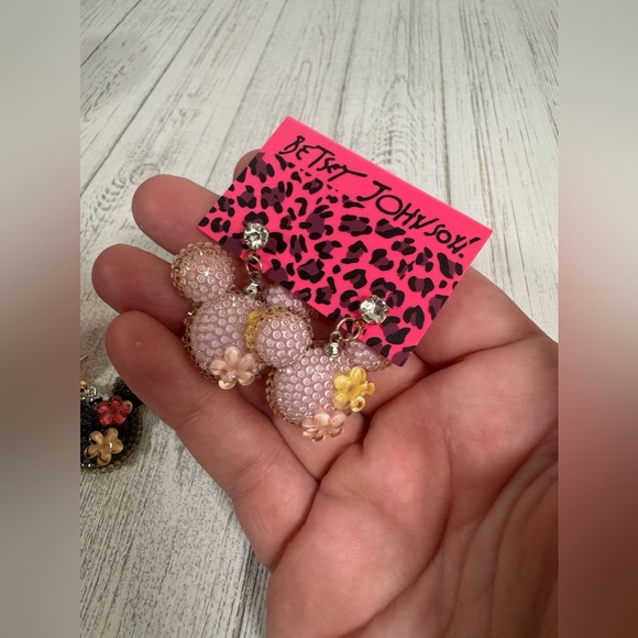 Betsey Johnson Minnie Mickey Mouse Resin Earrings Disney w Flowers Pink Black - Picture 7 of 8
